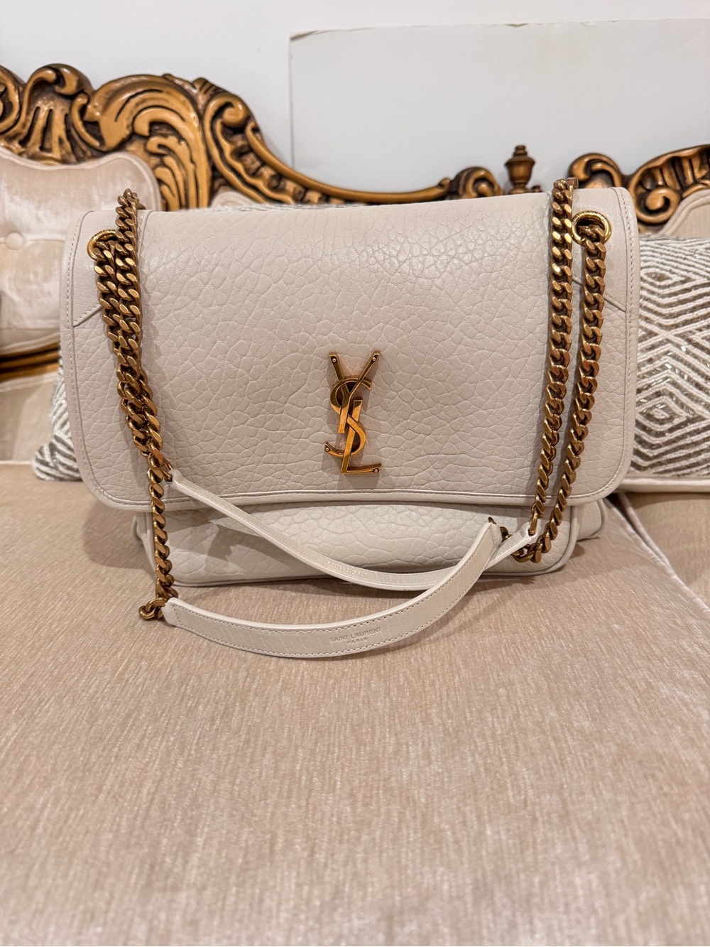 Saint Laurent NIKI LARGE IN GRAINED LAMBSKIN